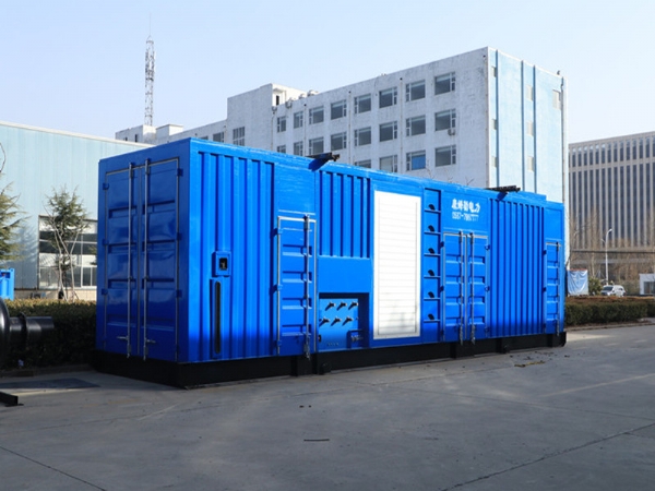 康姆勒集裝箱發(fā)電機組廠家：如何減少發(fā)電機組的出現(xiàn)振動故障？